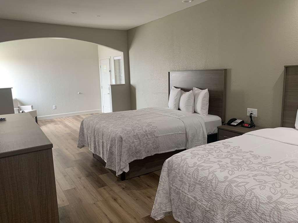 Red Roof Inn Plus + Galveston - Beachfront חדר תמונה