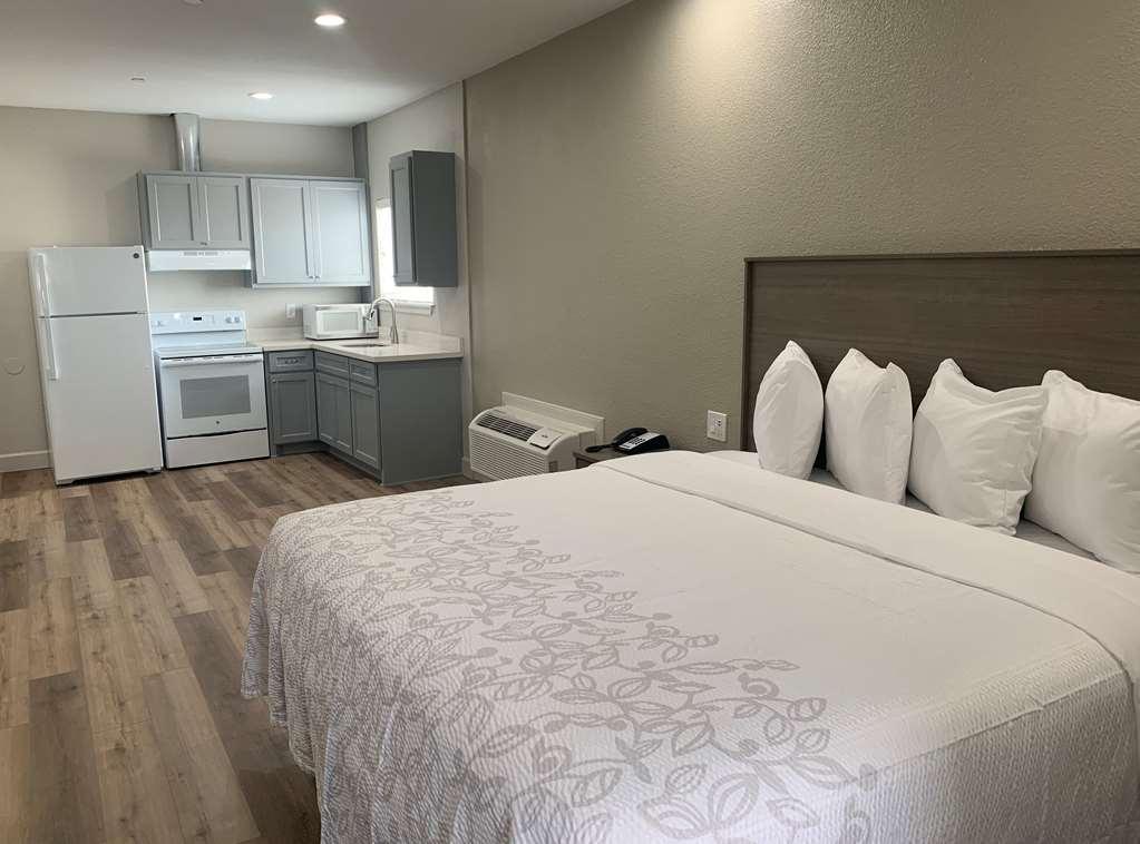 Red Roof Inn Plus + Galveston - Beachfront חדר תמונה